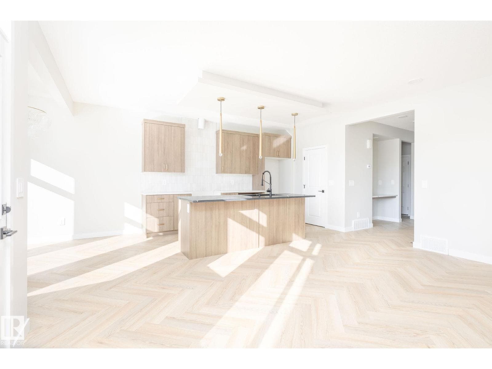 2206 Crossbill Link NW photo 3