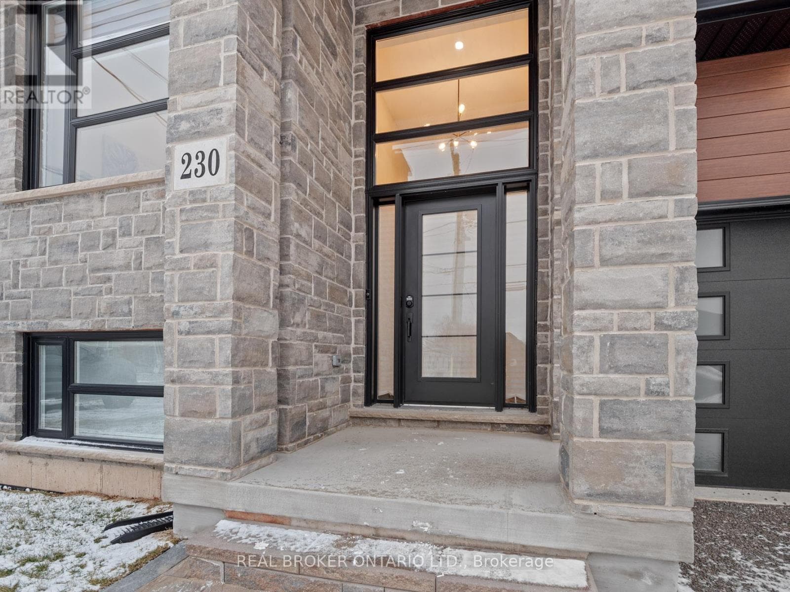 230 KNOLL STREET photo 3