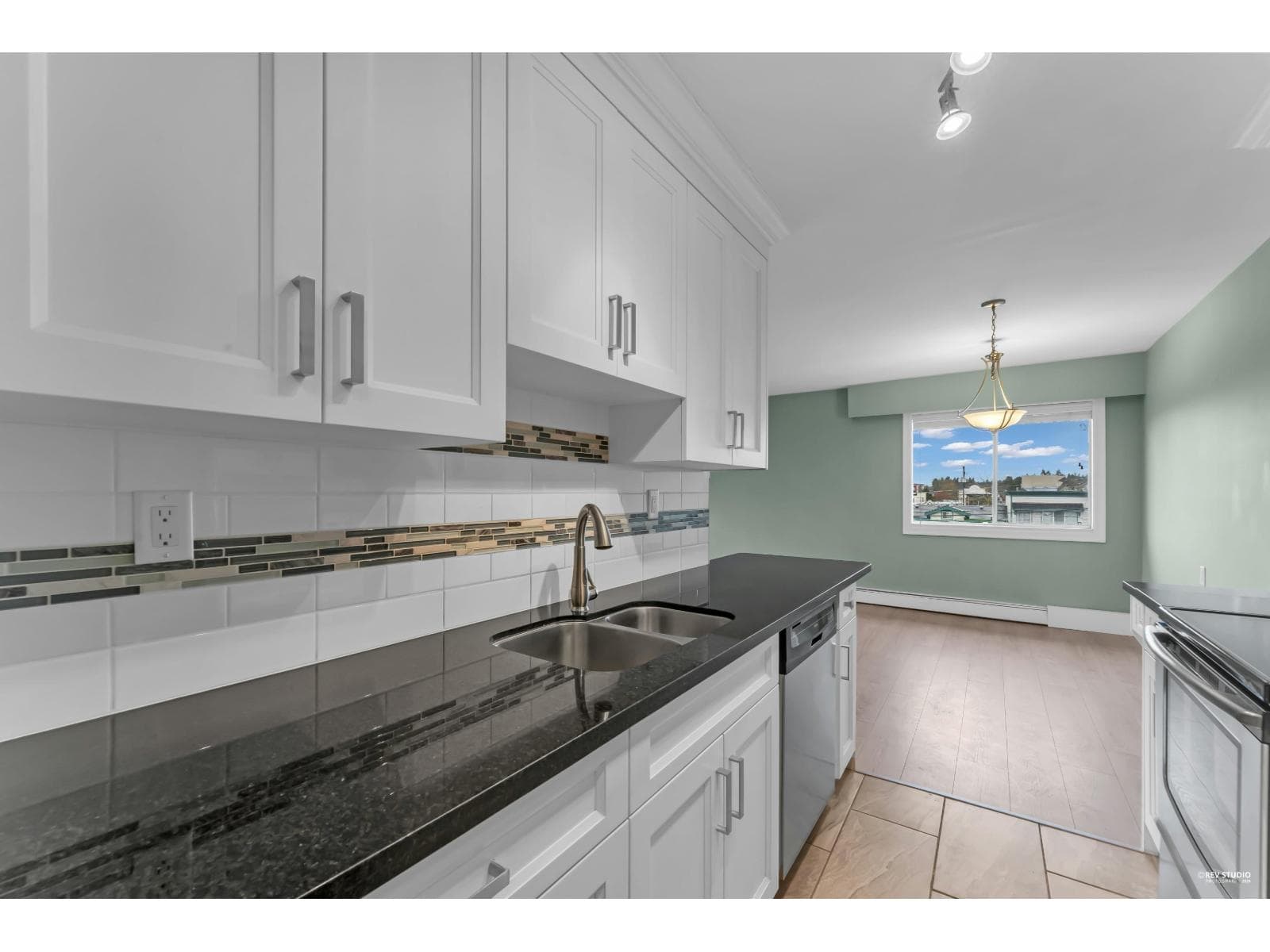 322 17707 57A AVENUE photo 3