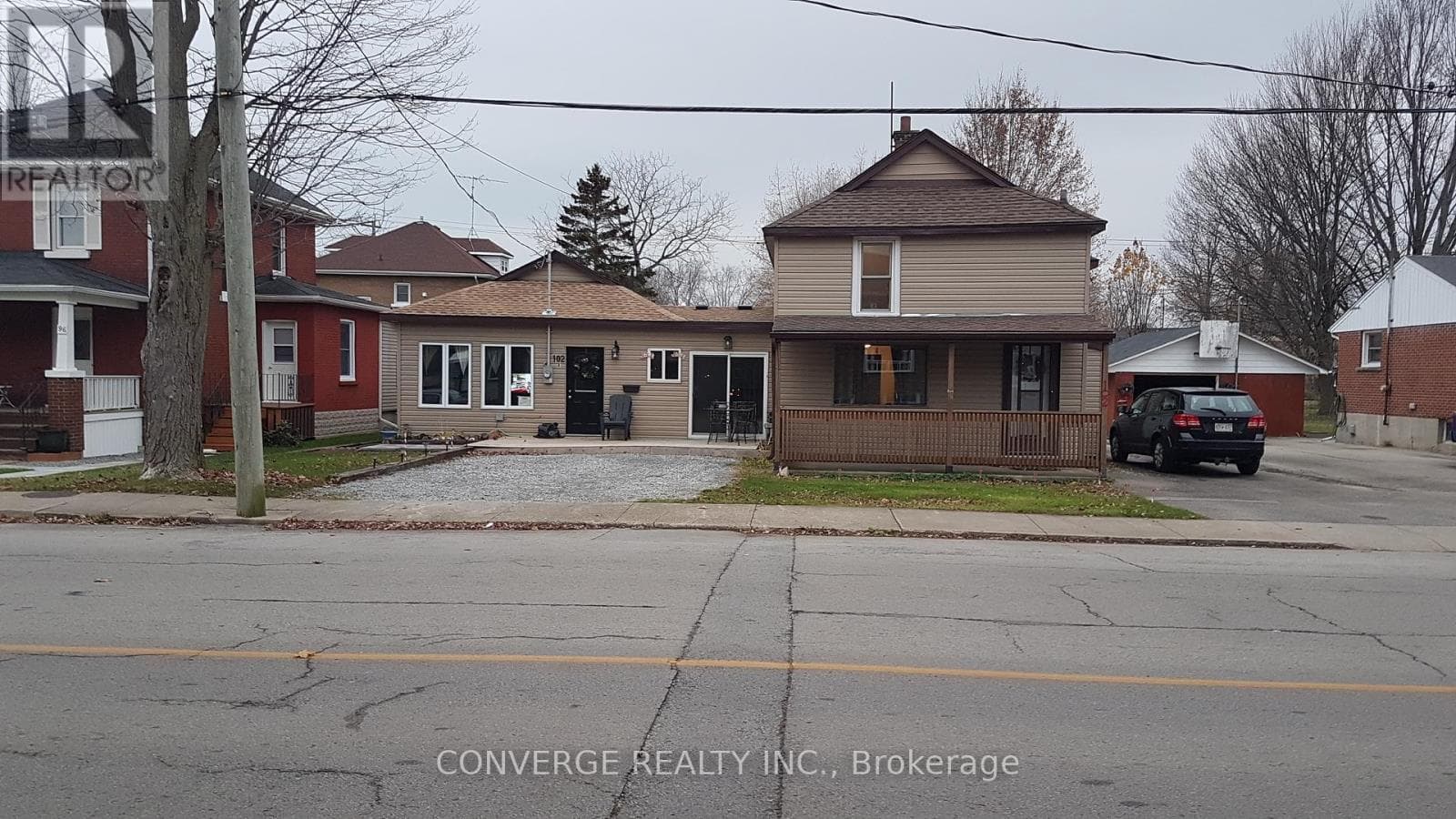 A - B - 102 ELM STREET N photo 4