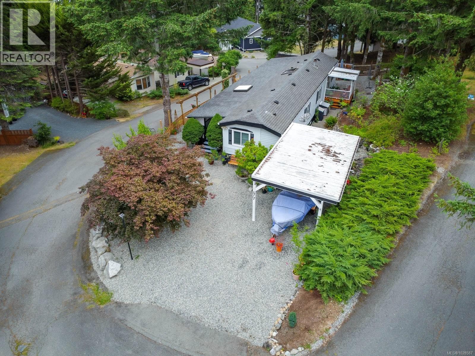 77 10325 Lakeshore Rd photo 3