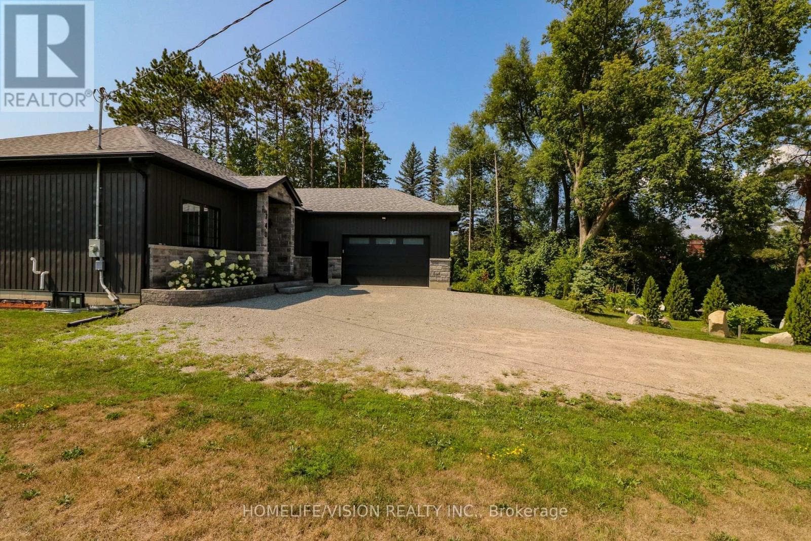 740 MIDLAND AVENUE photo 3