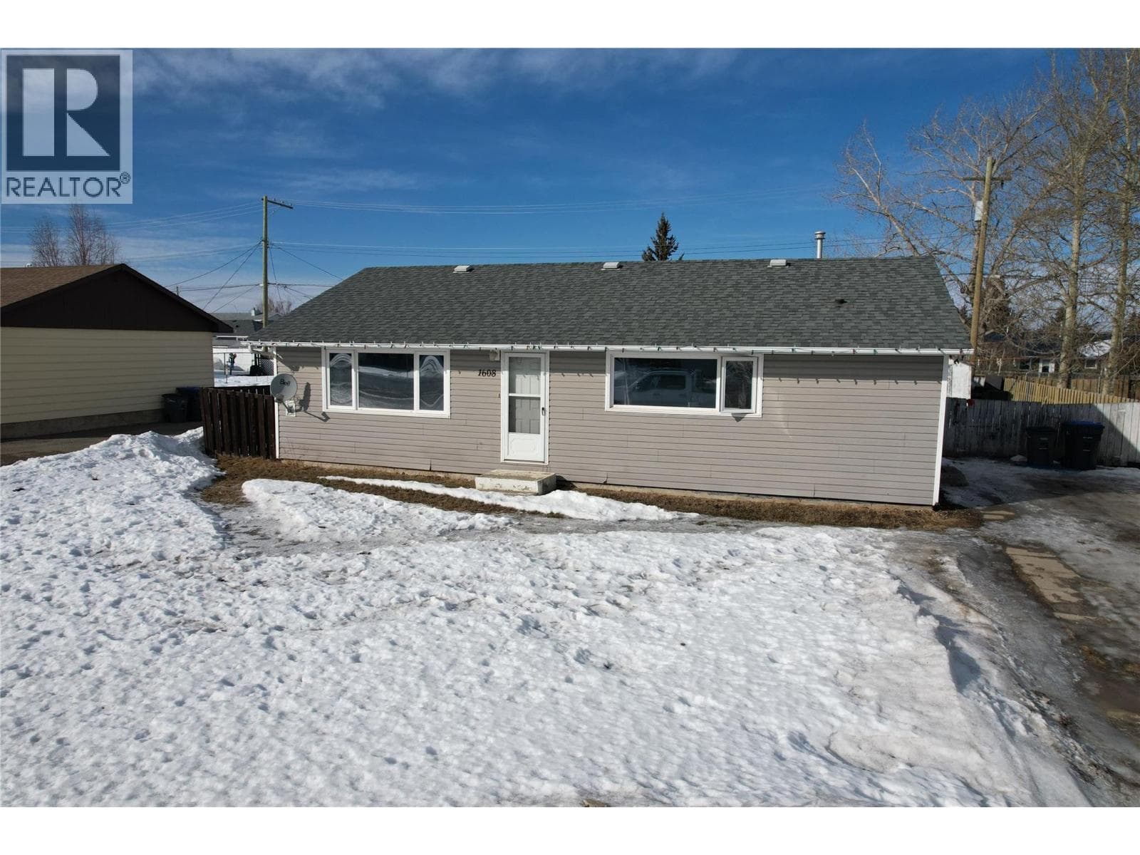 3 bed 1 bath single family at 1608 116 Avenue — $215,000