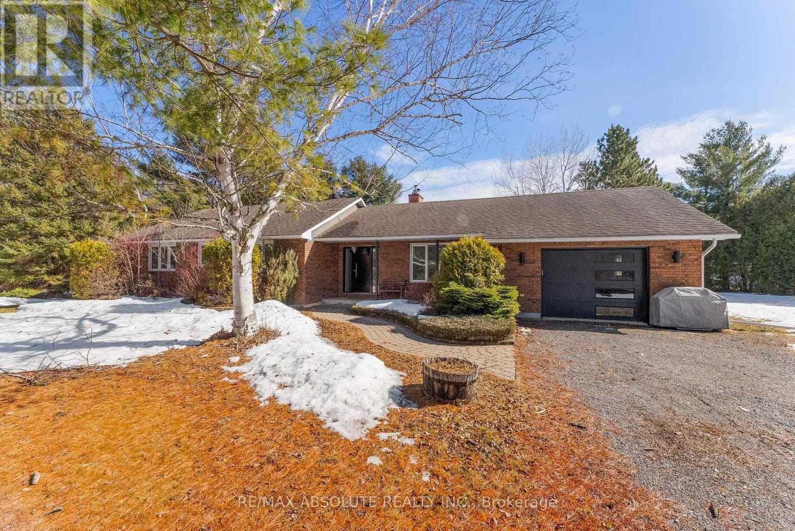 213 CALABOGIE ROAD photo 3