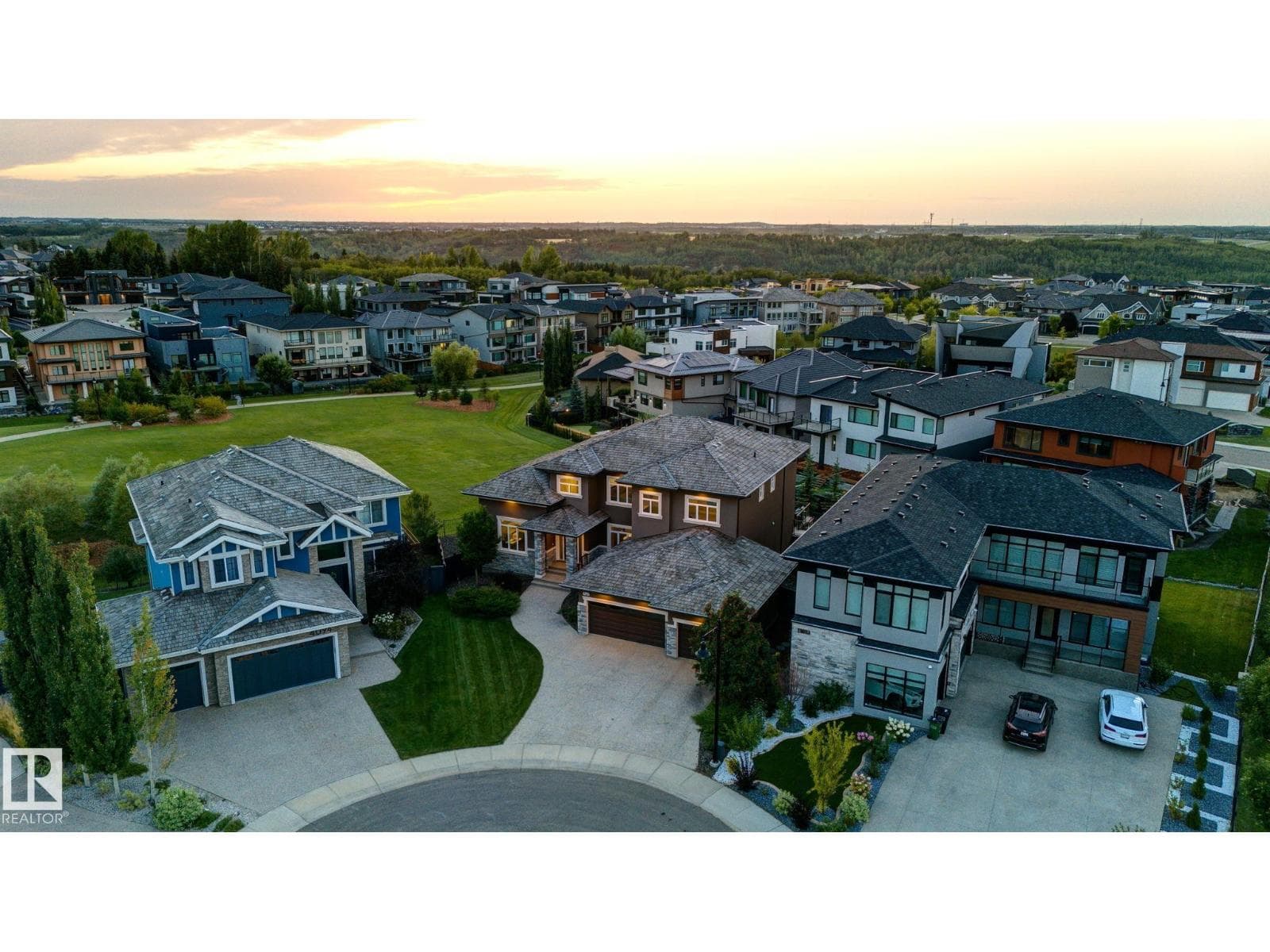 4096 WHISPERING RIVER DR NW