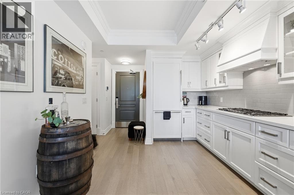 2060 LAKESHORE Road Unit# 1102 photo 5