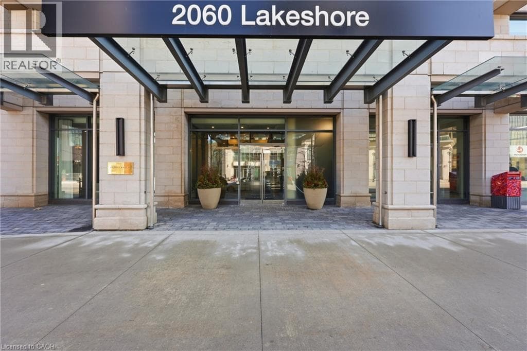 2060 LAKESHORE Road Unit# 1102 photo 2