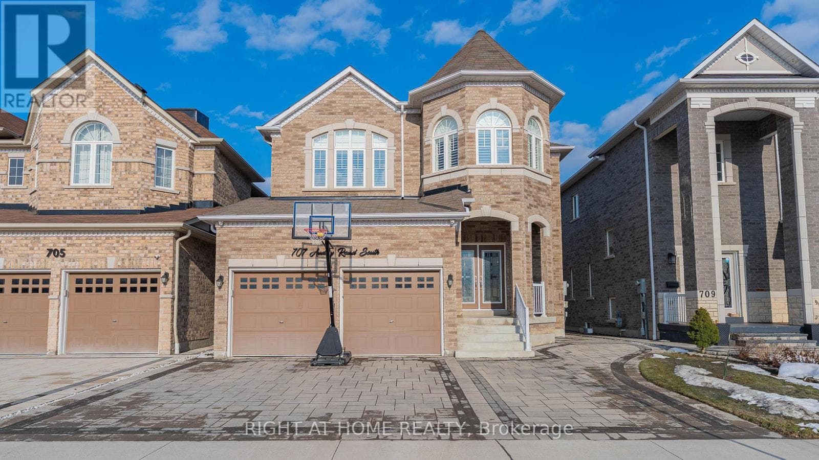 4 bed 4 bath single family at 707 AUDLEY ROAD S — $1,568,000