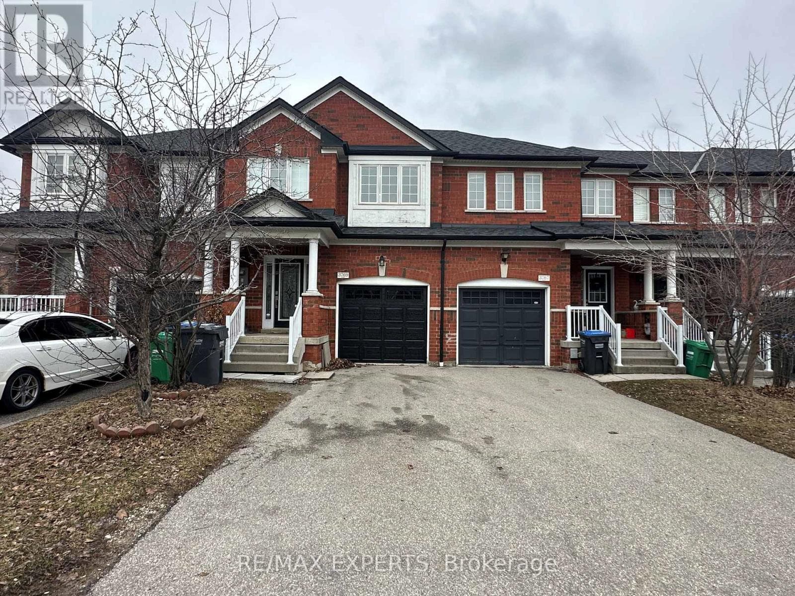 3 bed 3 bath single family at 3769 NIGHTSTAR DRIVE — $955,000
