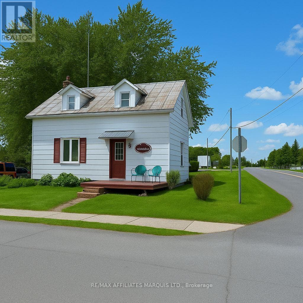 3 bed 1 bath single family at 37 MAIN STREET — $299,537