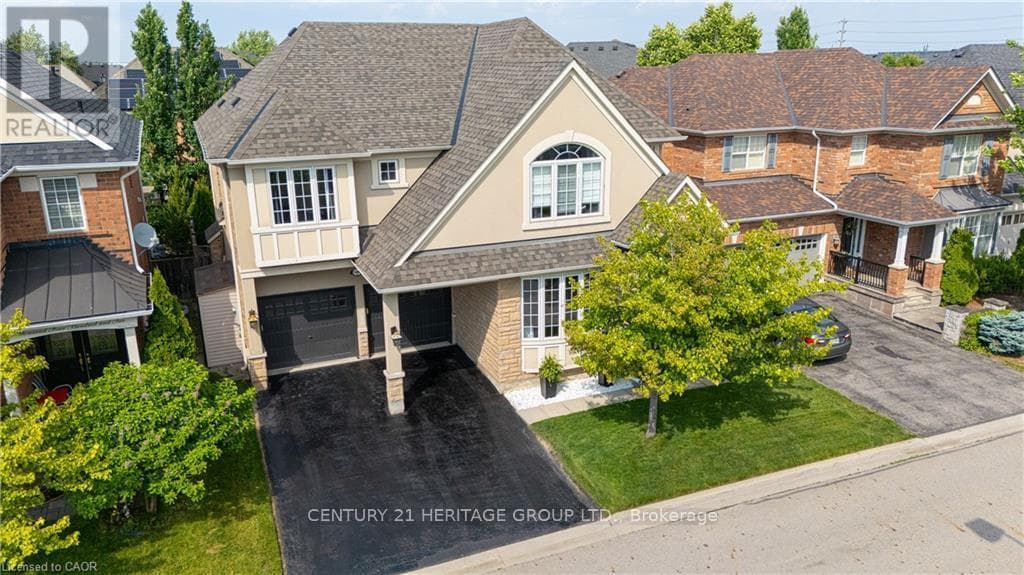 1406 MARSHALL CRESCENT photo 2