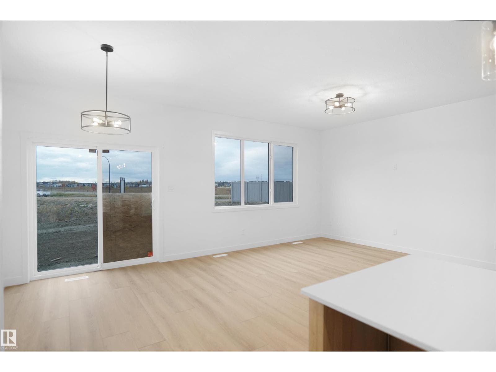 19446 22A AV NW — photo 5