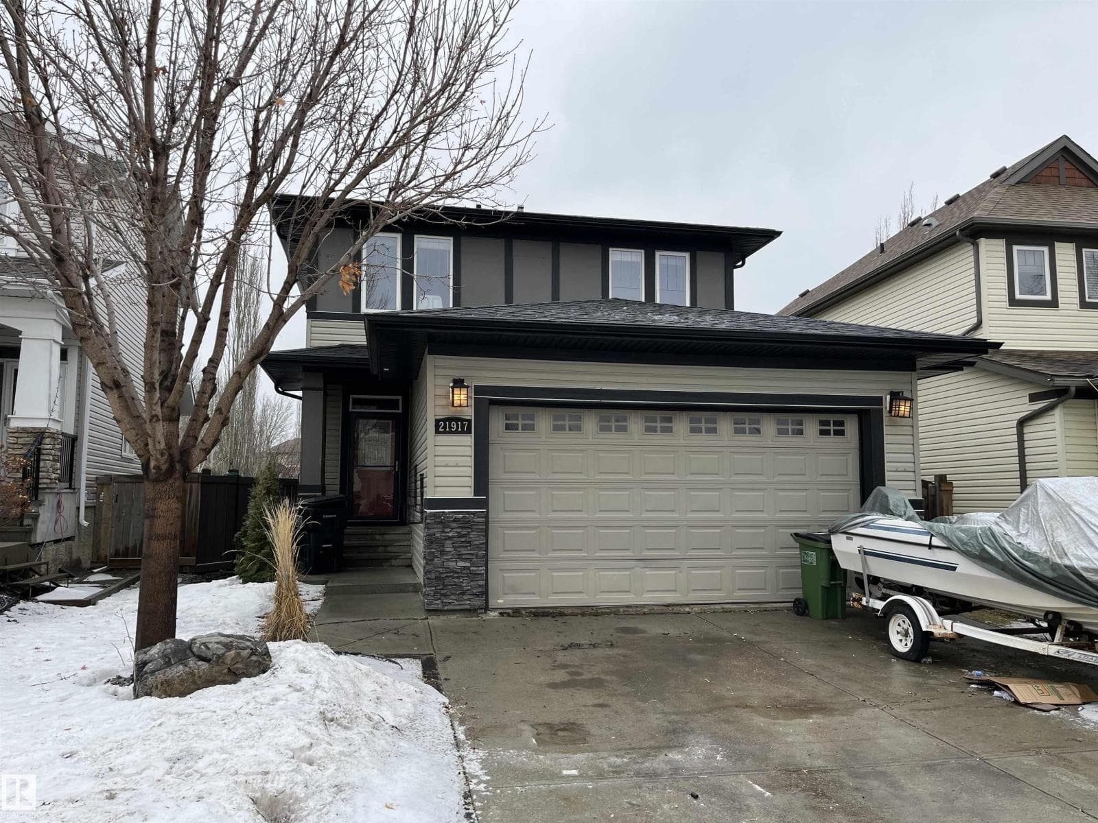 5 bed 3 bath single family at 21917 95A AV NW — $529,000