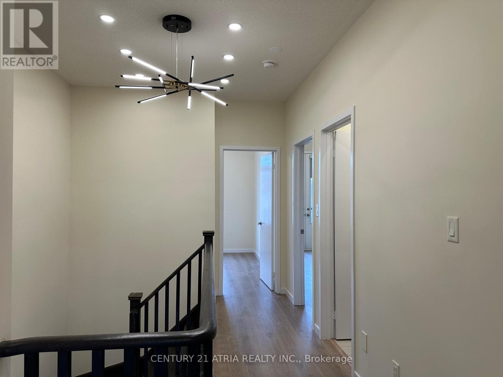 368 ELYSE COURT photo 4