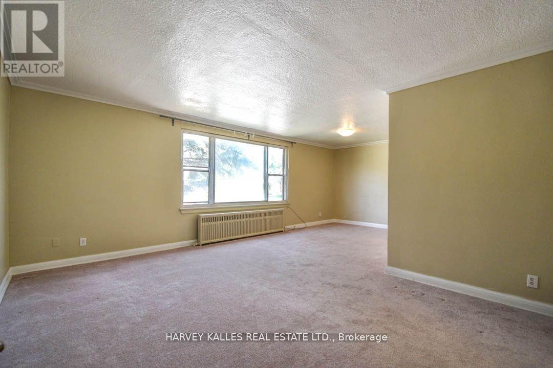 90 TRETHEWEY DRIVE photo 4