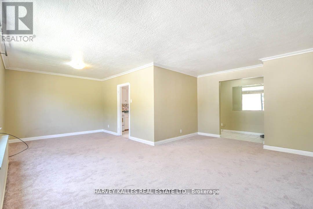 90 TRETHEWEY DRIVE photo 2