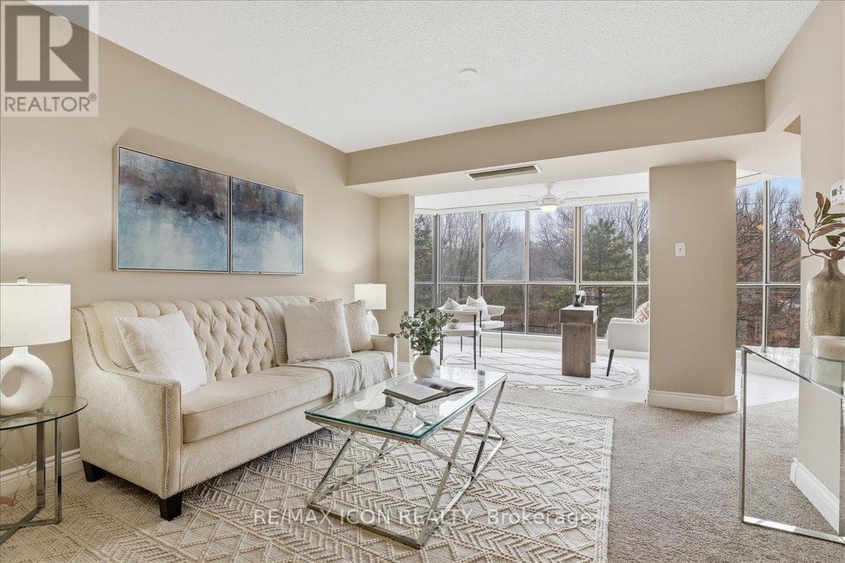 309 - 265 WESTCOURT PLACE photo 2