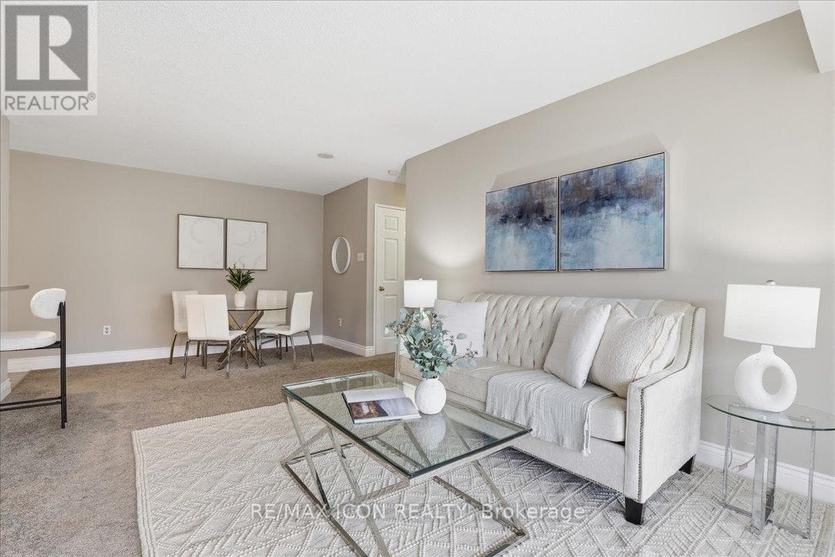309 - 265 WESTCOURT PLACE photo 3