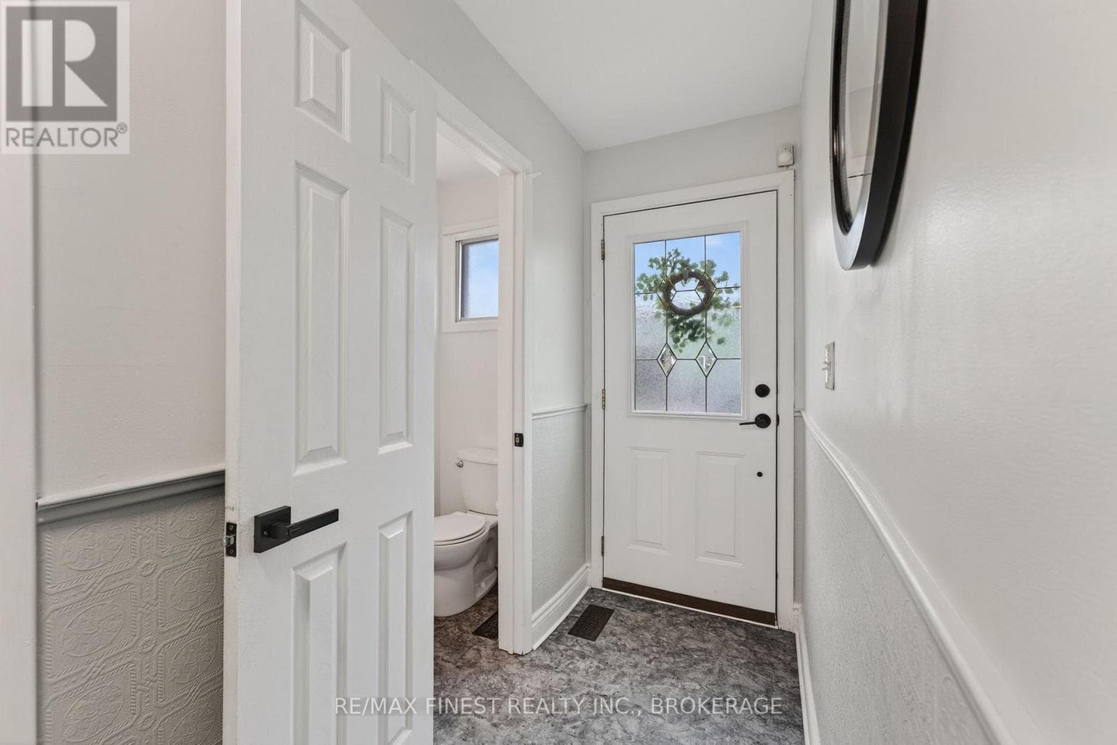 4 - 30 ADDINGTON STREET photo 2