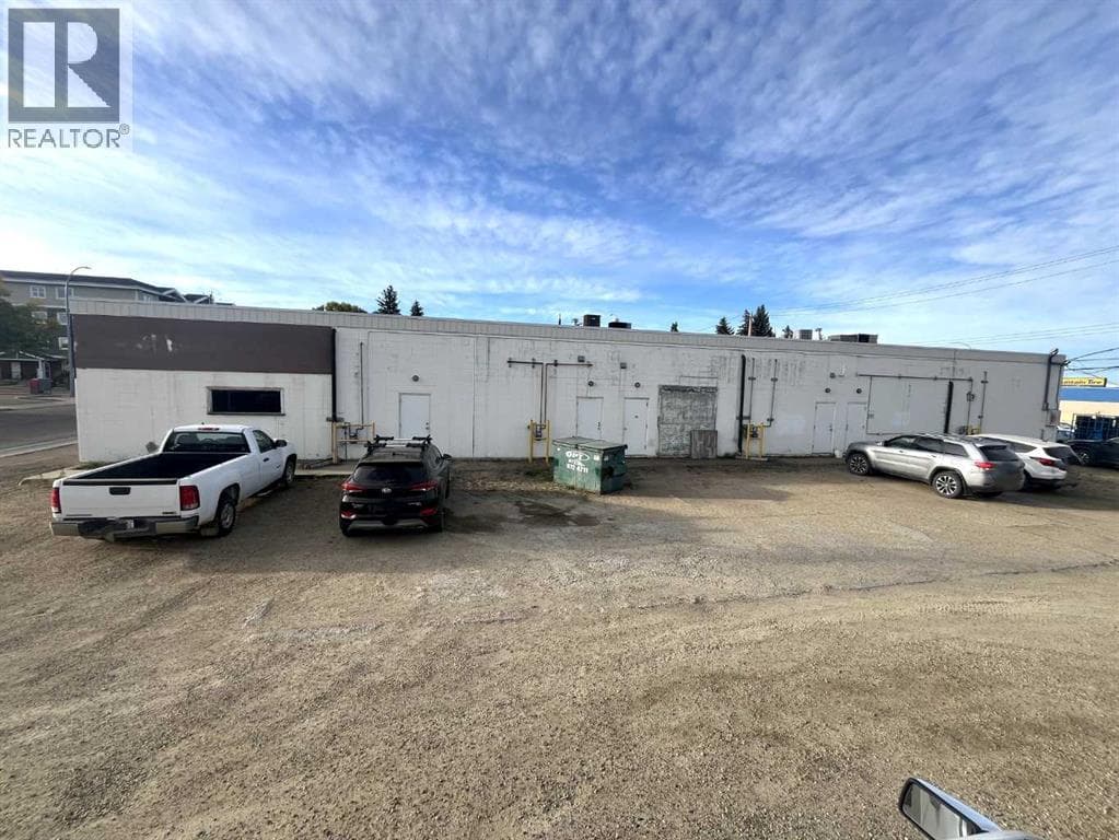 4704 49 Avenue — photo 3