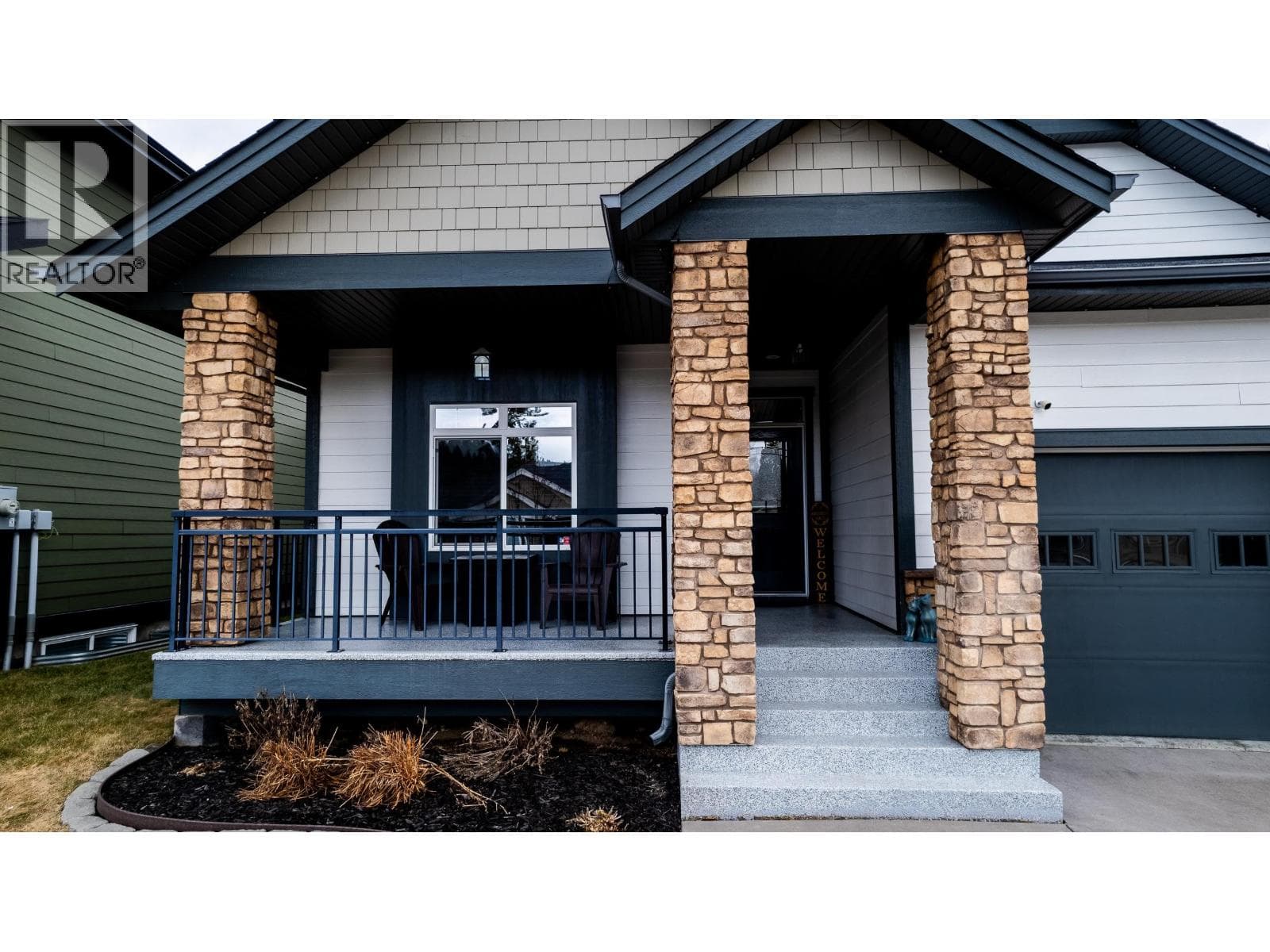2578 MAURICE DRIVE photo 4
