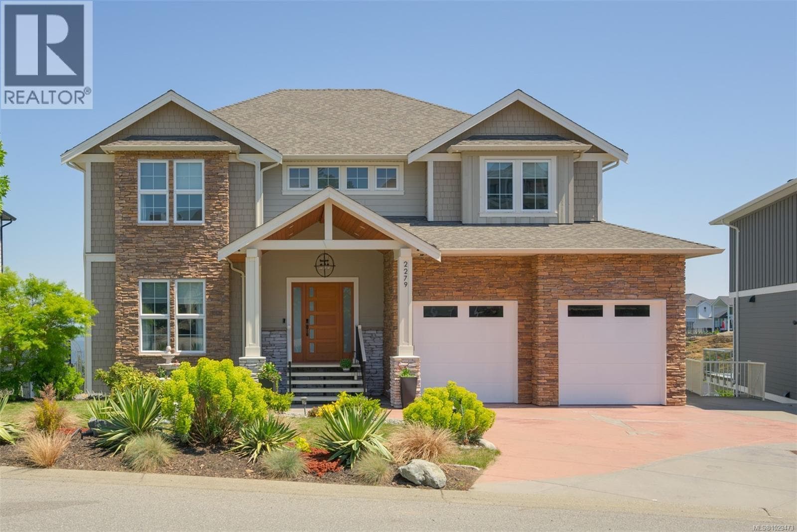 7 bed 6 bath single family at 2279 Nicklaus Dr — $2,199,000
