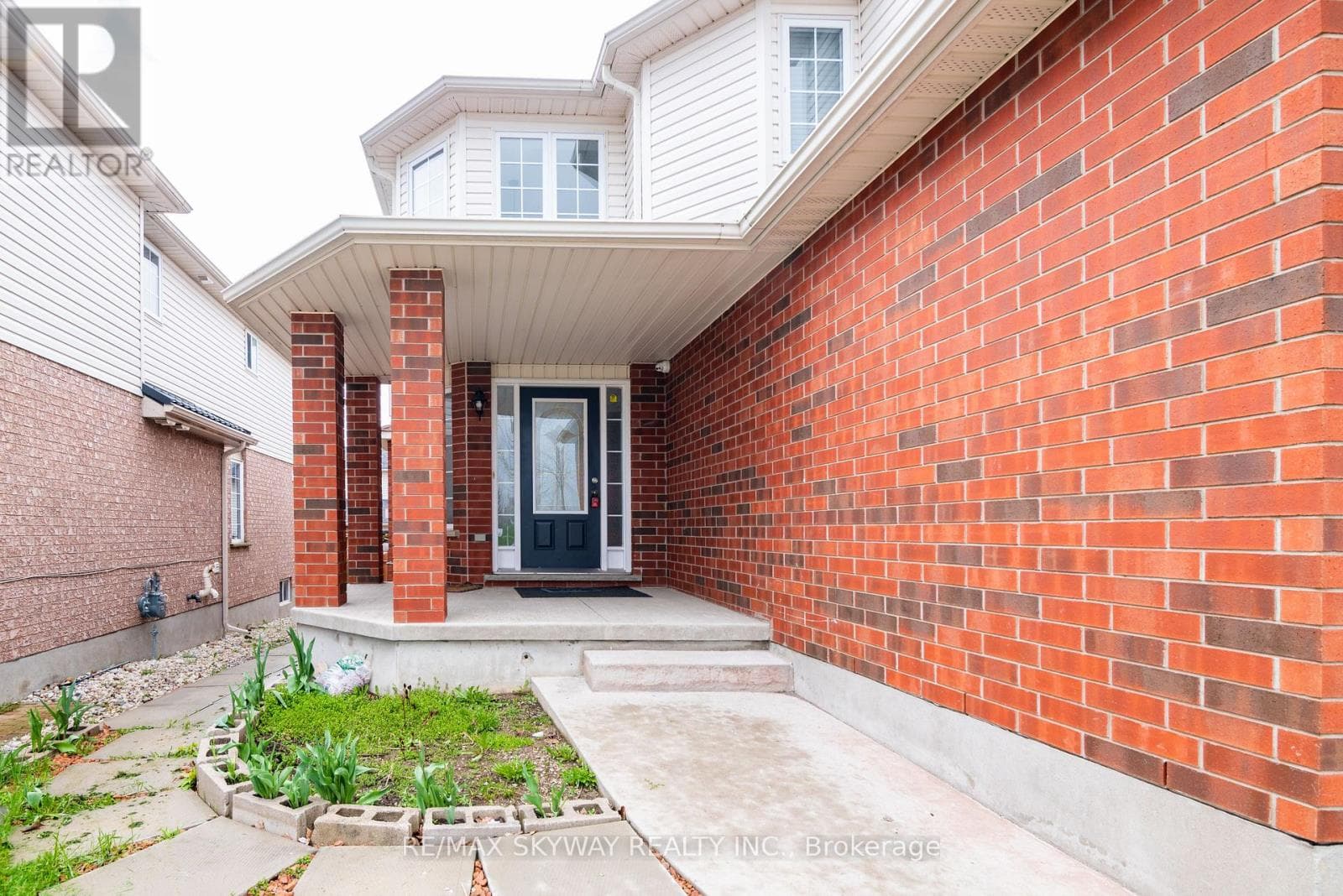 116 SEVERN DRIVE photo 3