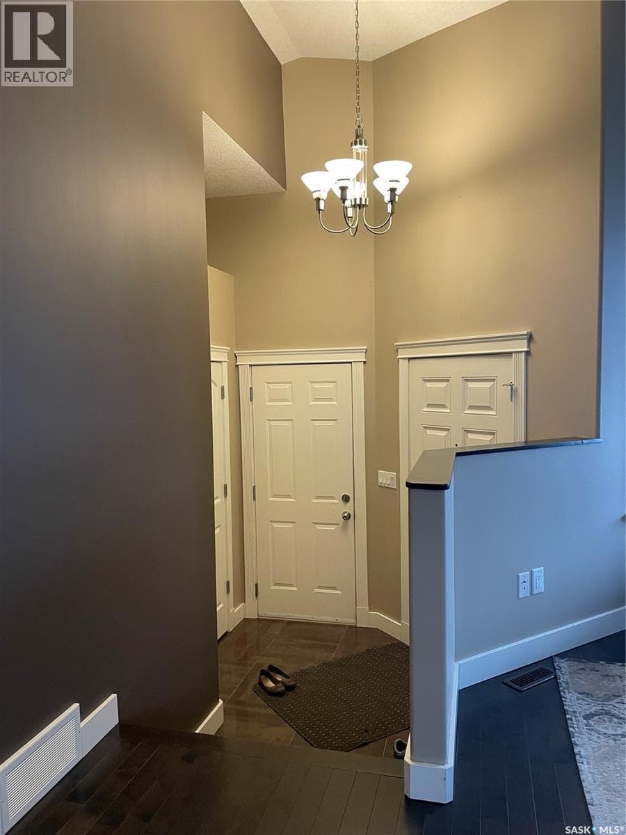 916 3rd STREET SE — photo 3
