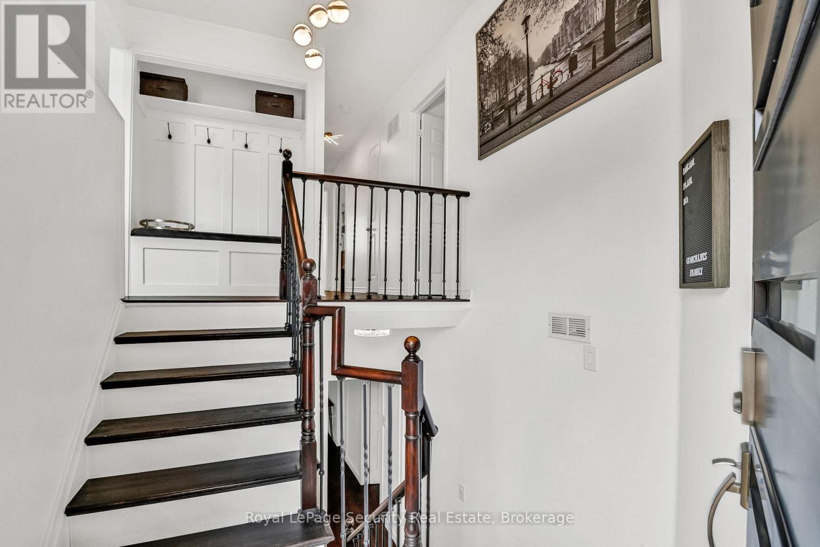 1280 FOREST STREET photo 5