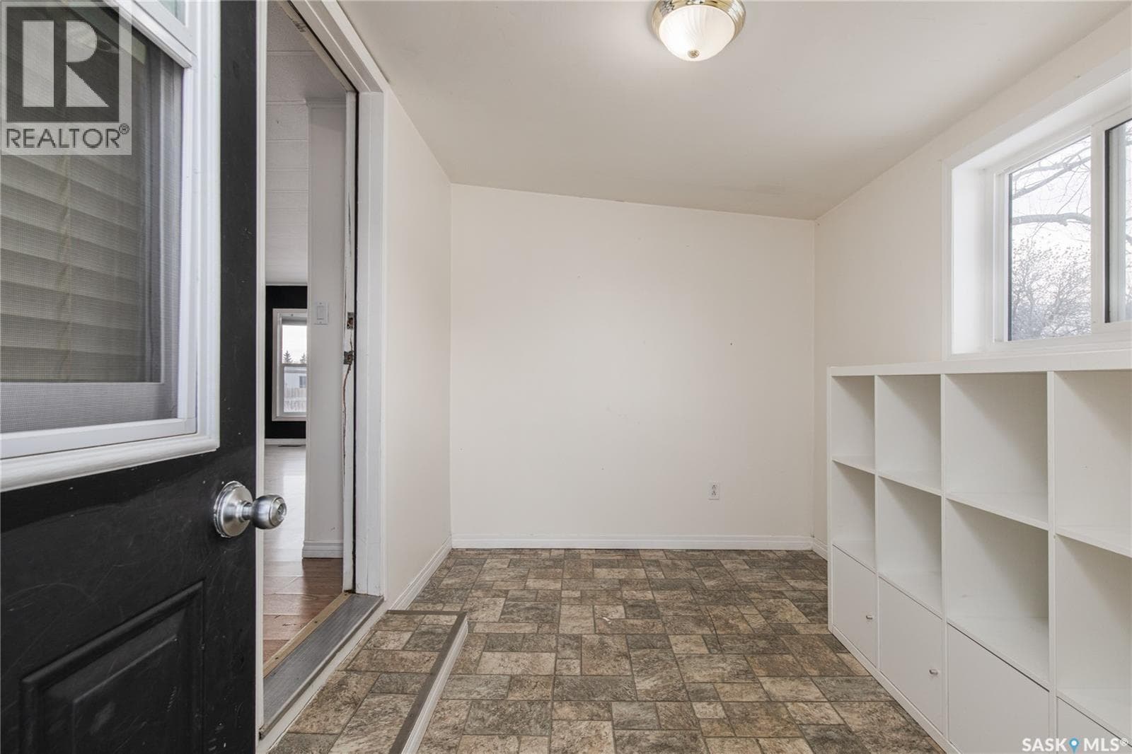 123 Dogwood STREET photo 4