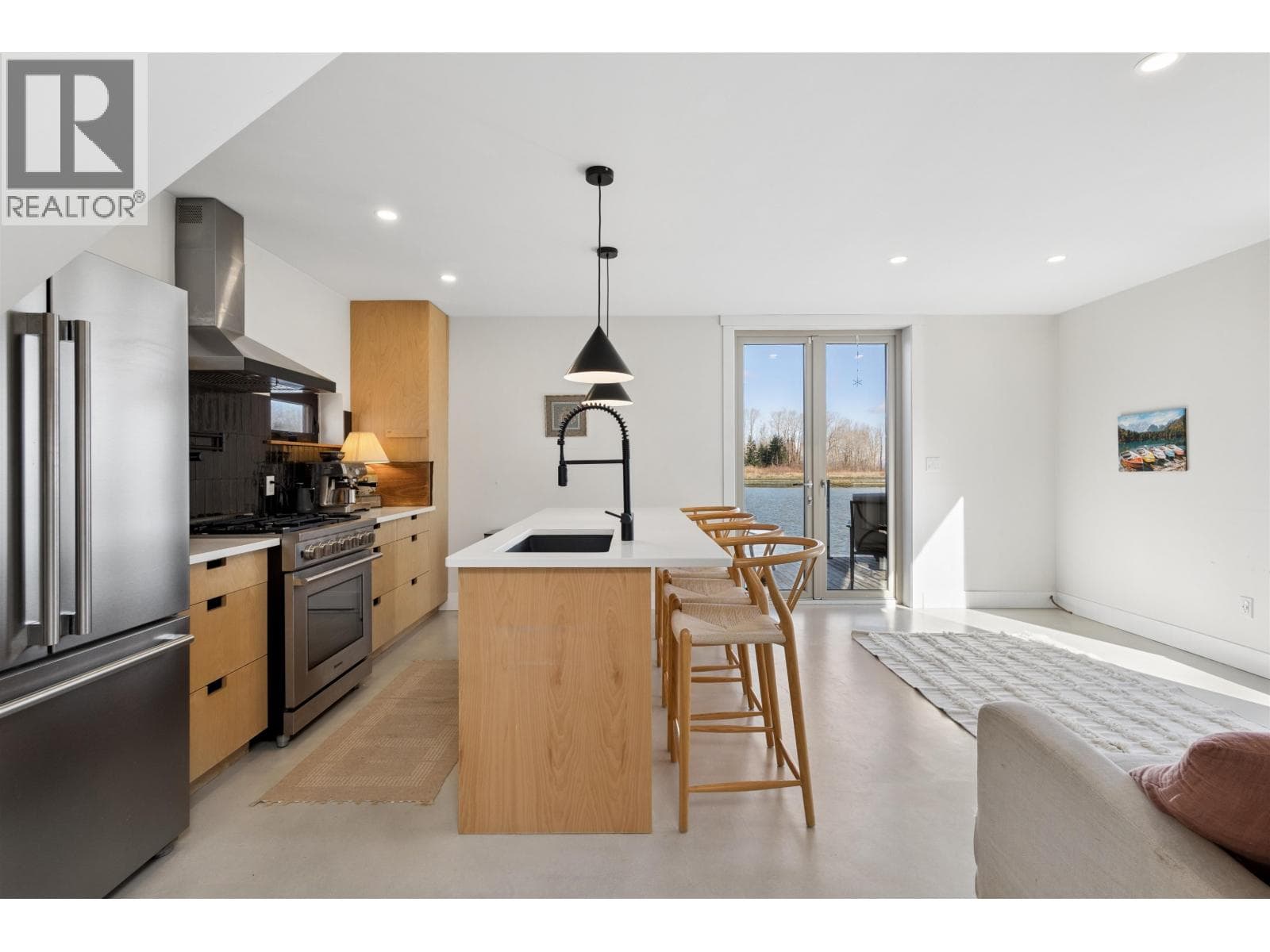4345 W RIVER ROAD photo 2