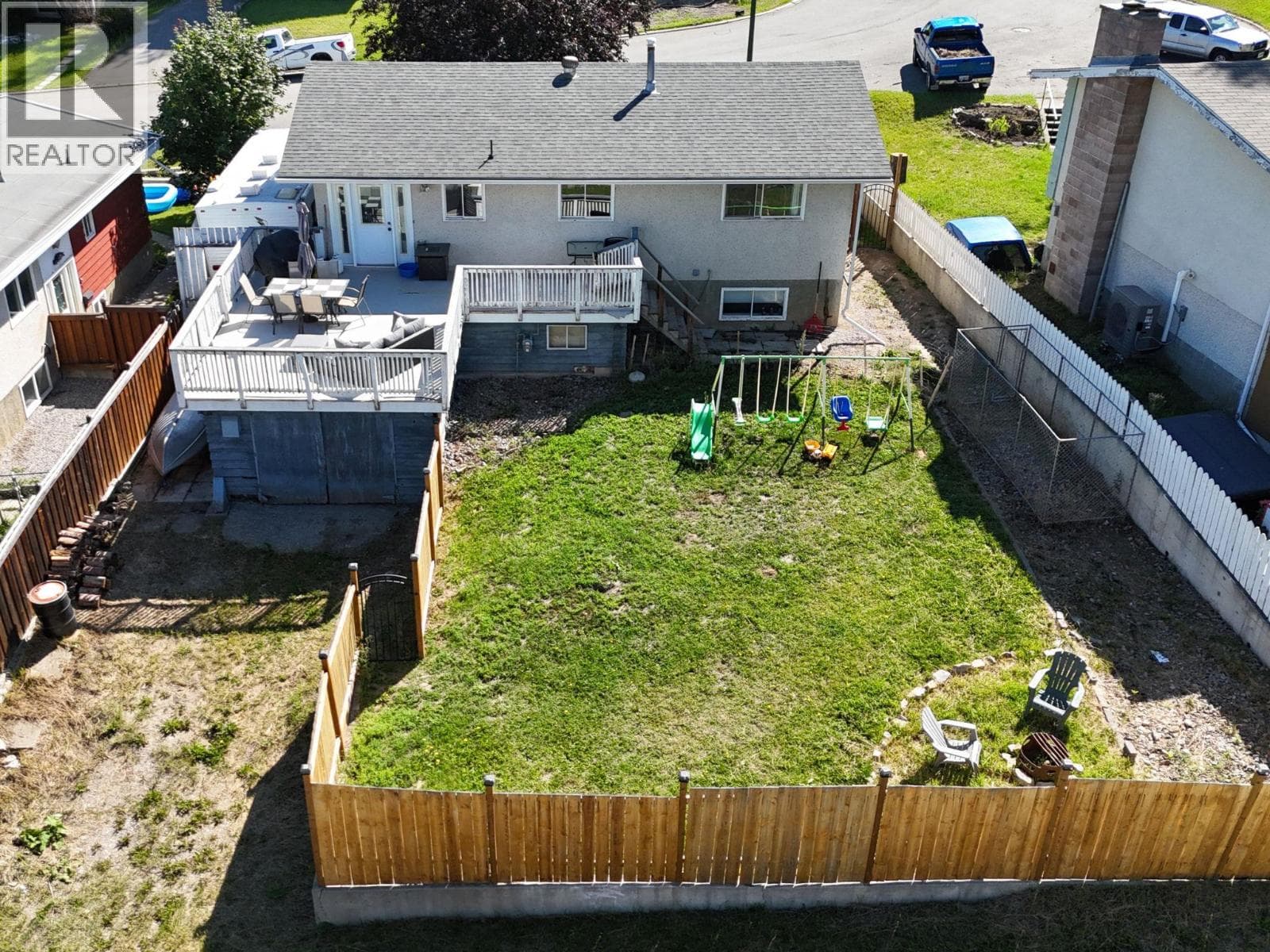 1025 18th Avenue S photo 3
