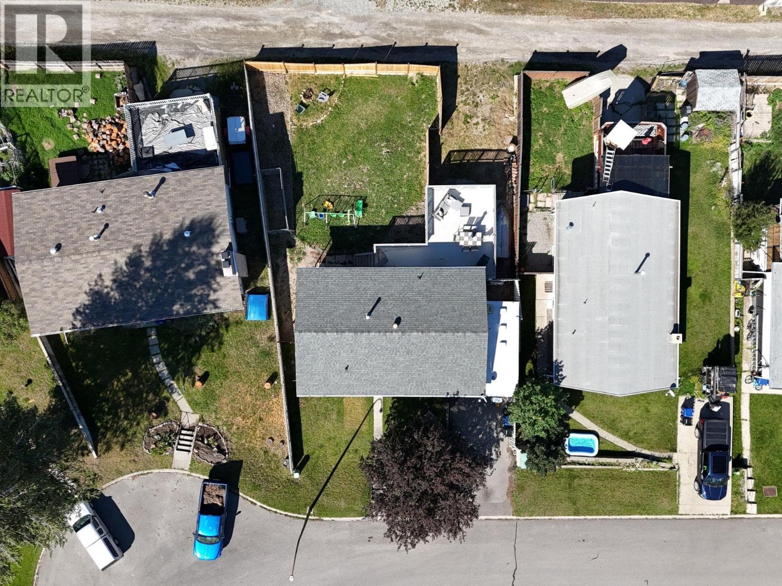 1025 18th Avenue S photo 2