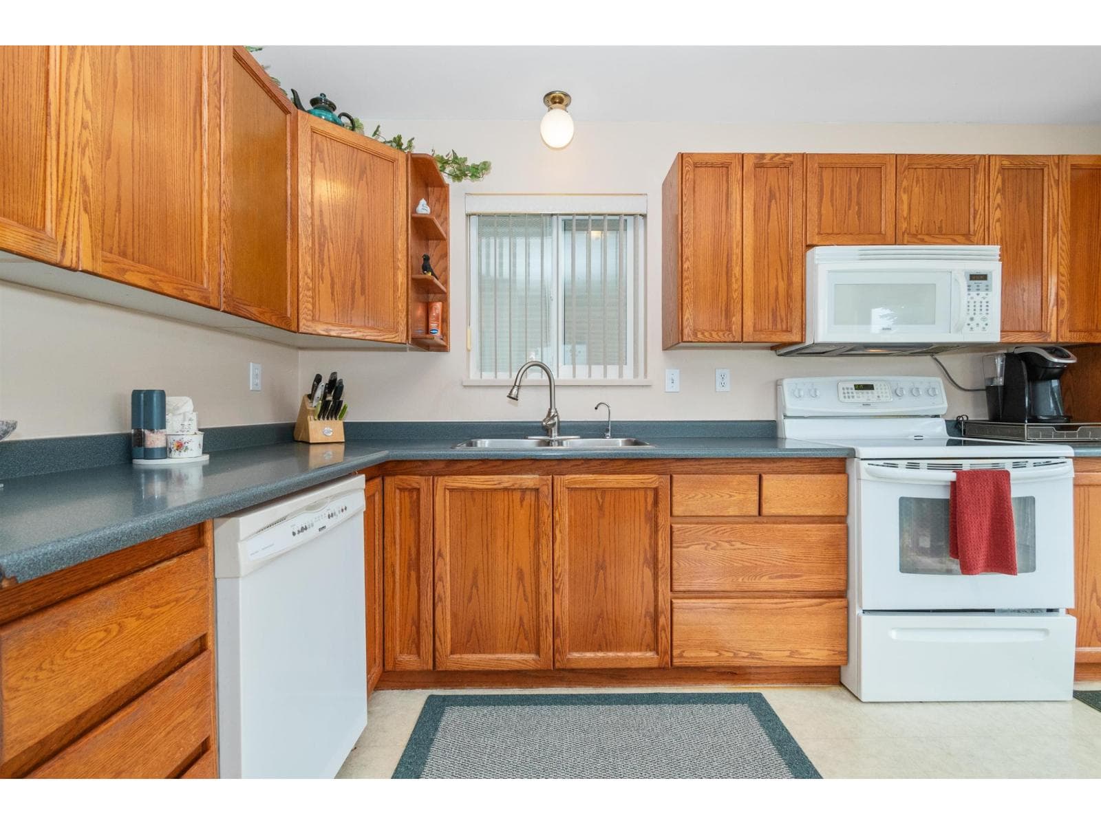 49 7610 EVANS ROAD, Sardis West Vedder photo 5
