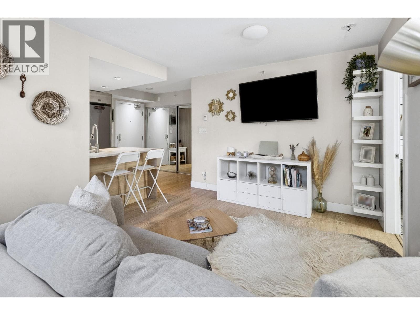 2 bed 1 bath single family at 220 1783 MANITOBA STREET — $848,000