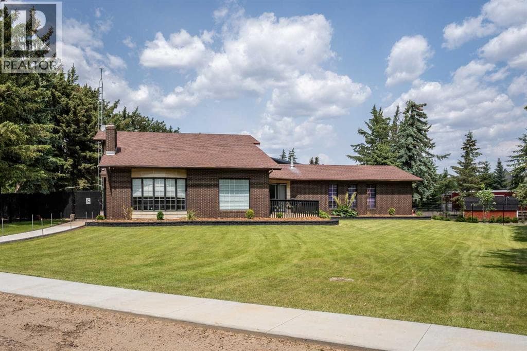 119 3rd Avenue W