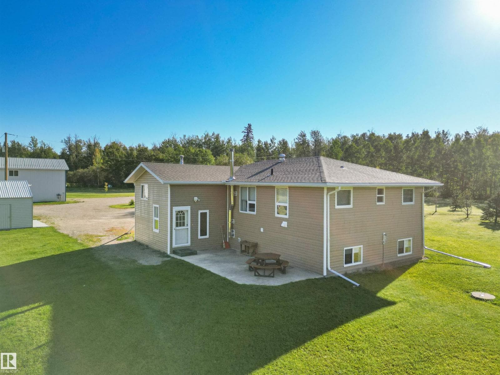 49208 Range Road 84 photo 3