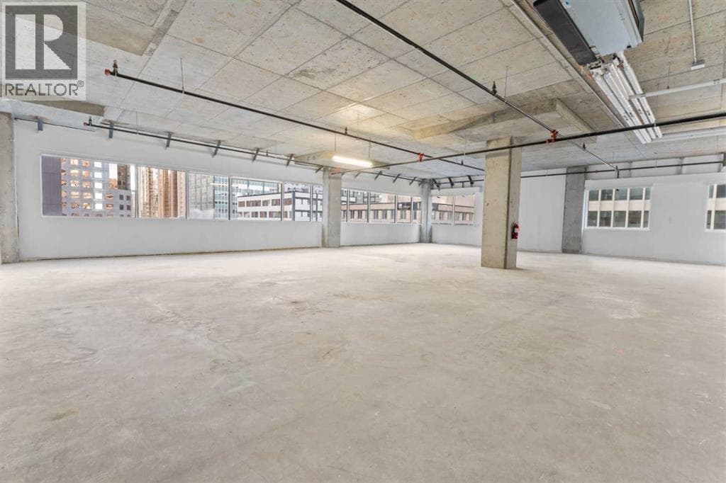 634 6 Avenue SW — photo 3