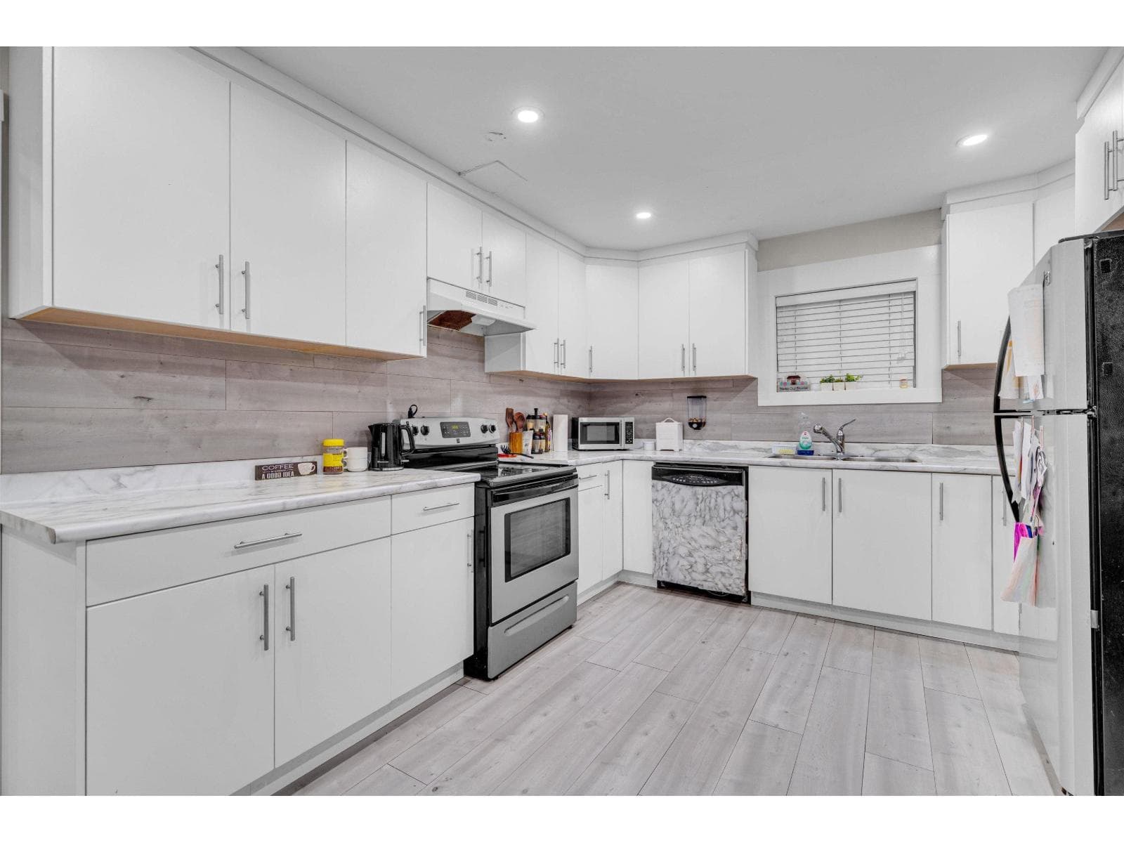 17834 60 AVENUE photo 5