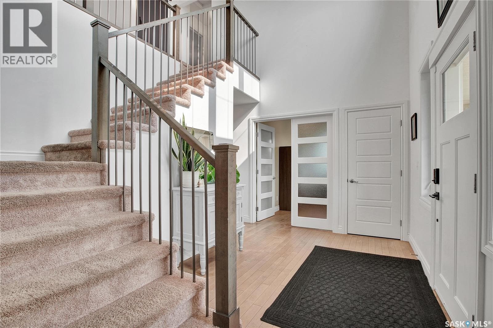 110 Jasmine DRIVE photo 5