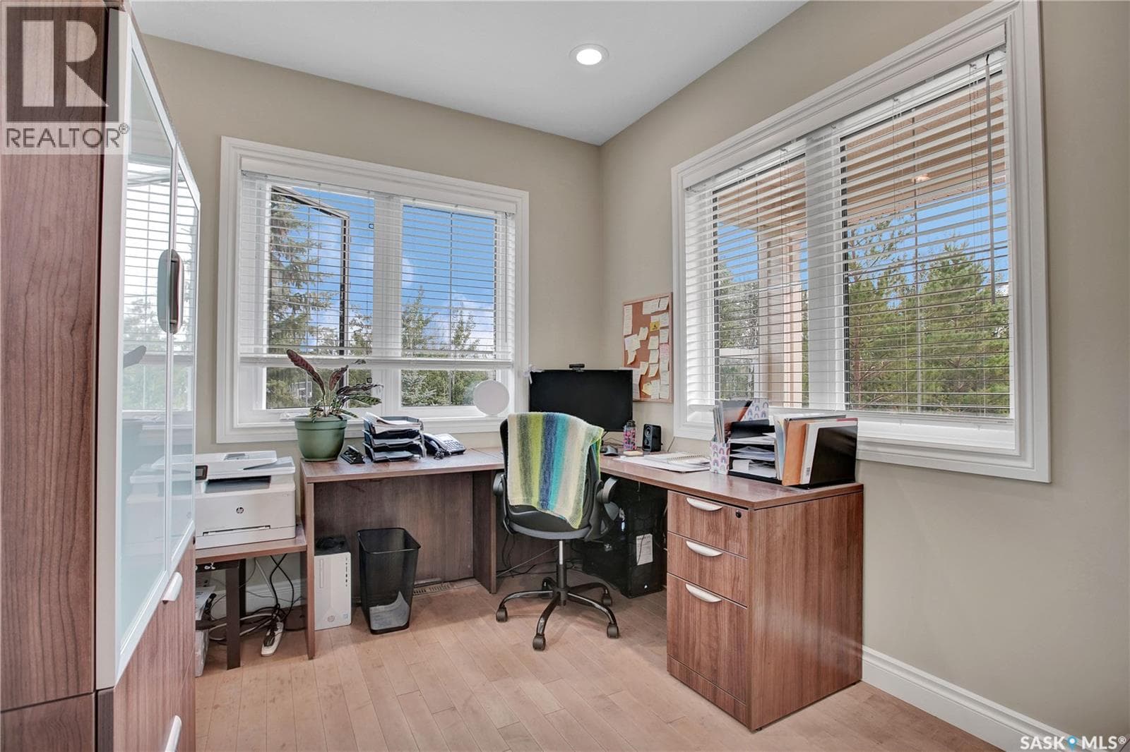 110 Jasmine DRIVE photo 6
