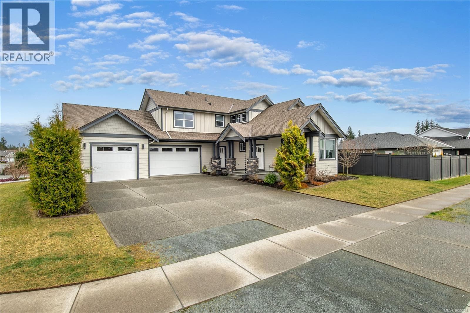 10 Westhaven Way photo 2