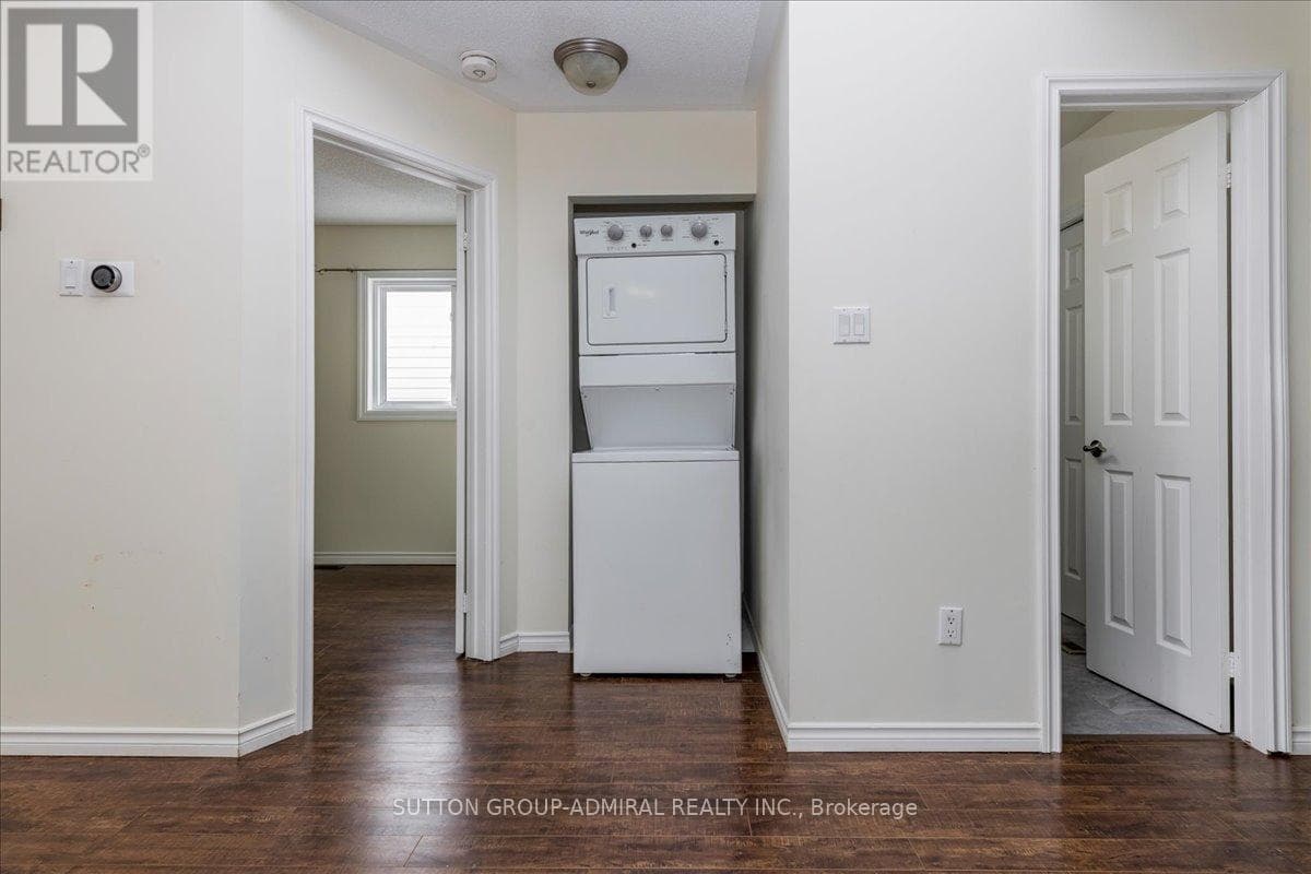 64 COPEMAN CRESCENT photo 5