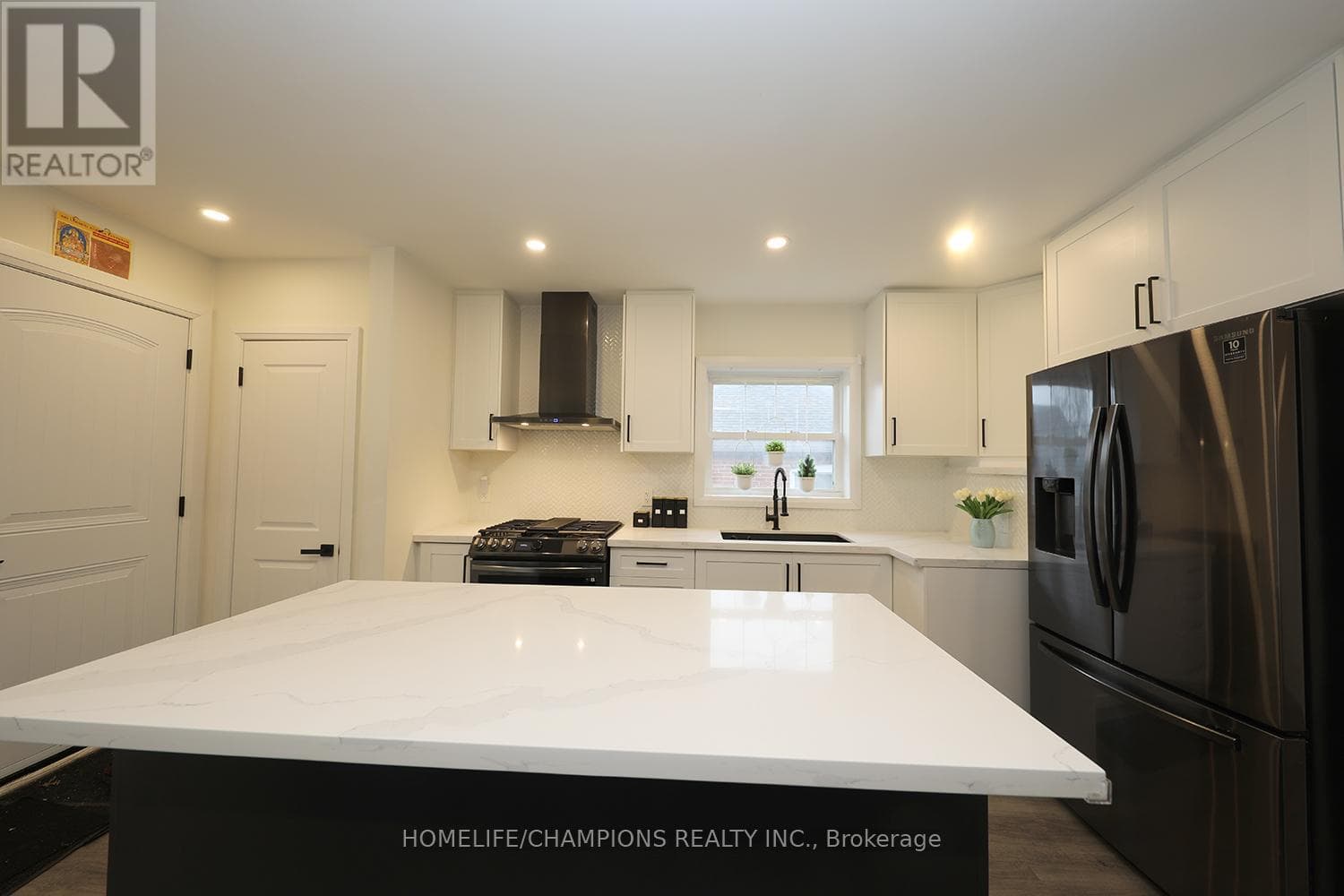 50 FRASERTON CRESCENT photo 4