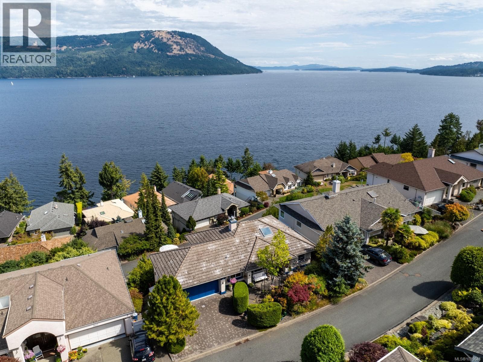 505 Marine View photo 2