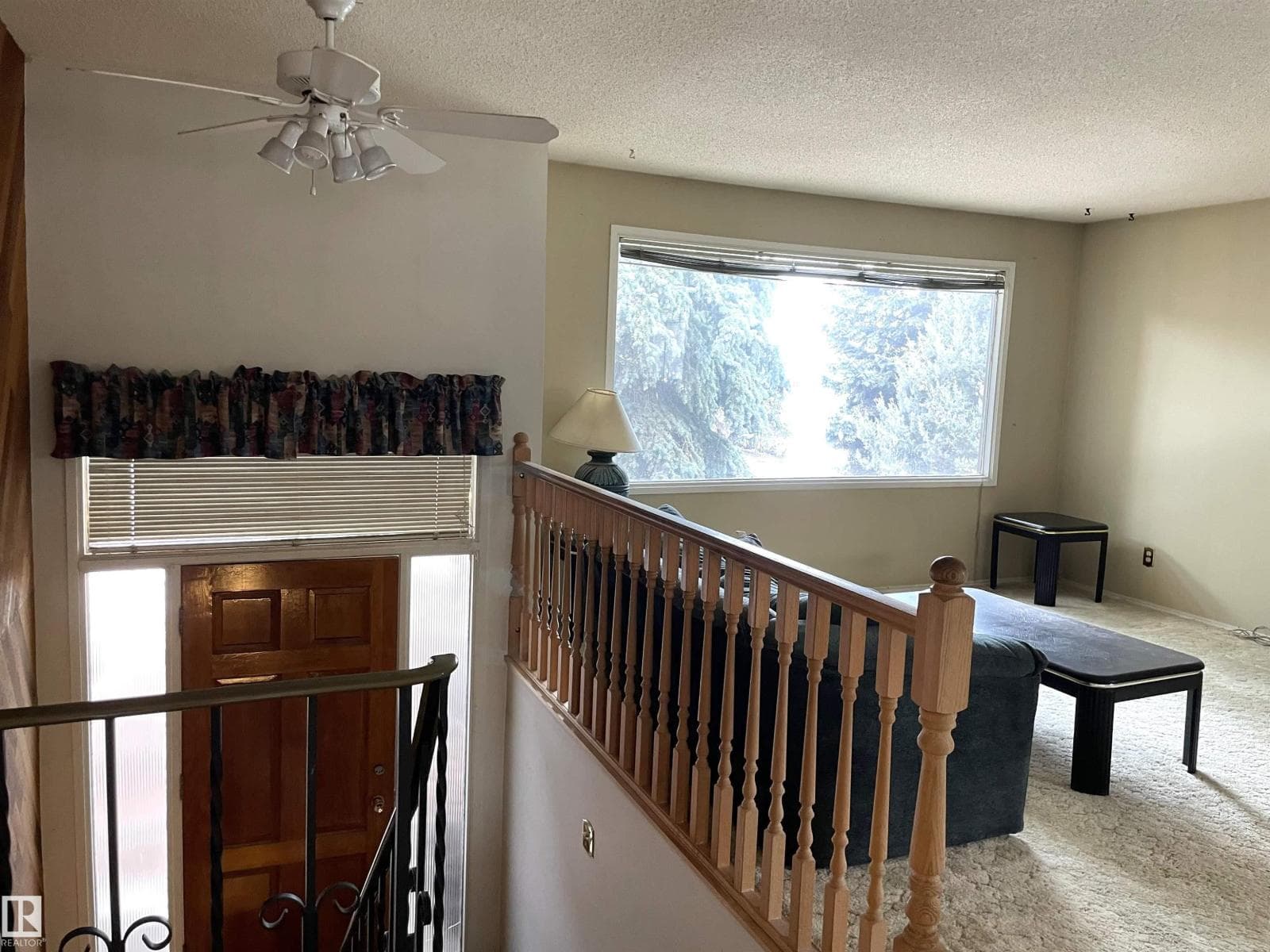6808 11 AV NW — photo 4
