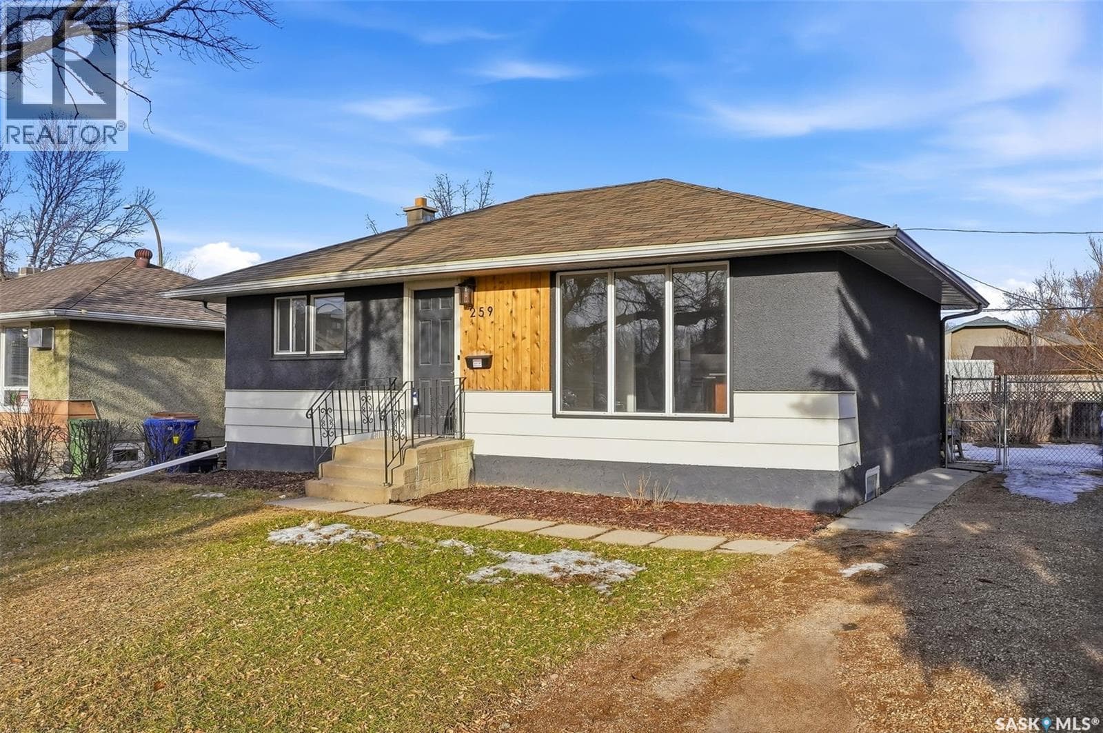 2 bed 1 bath single family at 259 Broad STREET N — $265,900