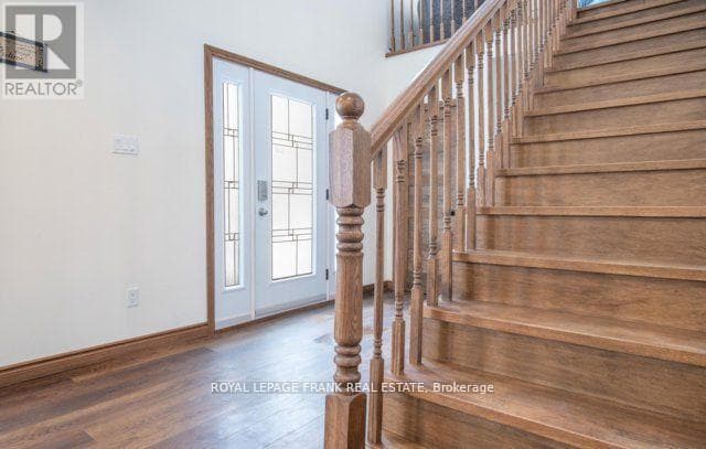 614 KENSTONE BEACH ROAD photo 2