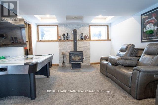 614 KENSTONE BEACH ROAD photo 5