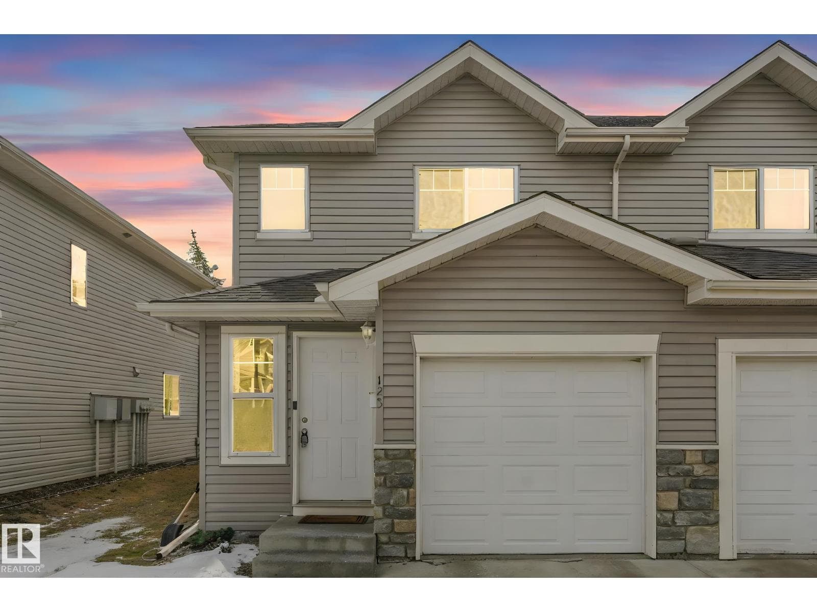 3 bed 2 bath single family at #123 230 Edwards DR SW — $272,500
